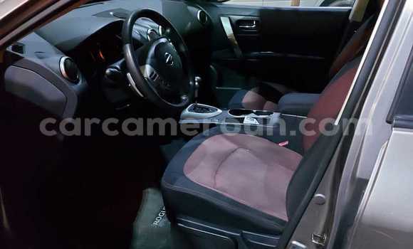 Buy Used Nissan Rogue Silver Car in Douala in Littoral Cameroon Buy Used Nissan Rogue Silver Car in Douala in Littoral Cameroon