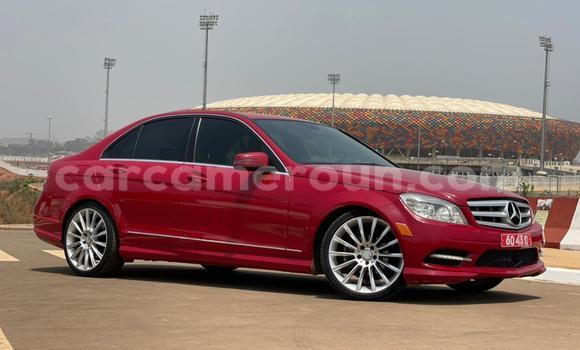 Acheter Occasion Voiture Mercedes-Benz C250 coupe Rouge à Yaoundé, Central Cameroon Acheter Occasion Voiture Mercedes-Benz C250 coupe Rouge à Yaoundé, Central Cameroon