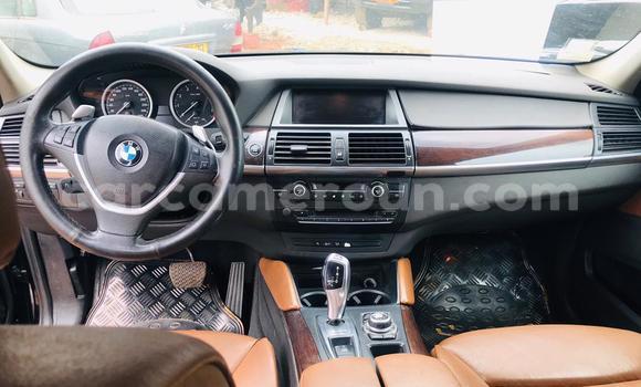 Sayi Na hannu BMW X6 Black Mota in Yaounde a Babban Kamaru Sayi Na hannu BMW X6 Black Mota in Yaounde a Babban Kamaru