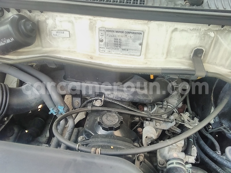 Big with watermark toyota hiace littoral cameroon douala 8484