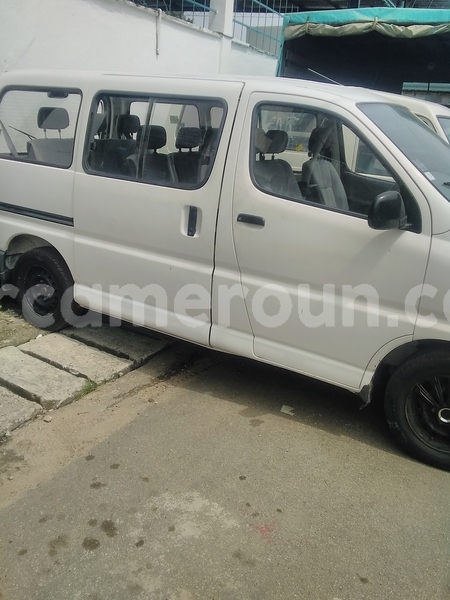 Big with watermark toyota hiace littoral cameroon douala 8484