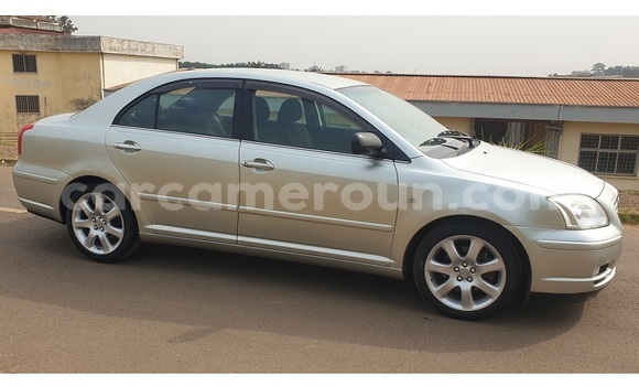 Acheter Neuf Voiture Toyota Avensis Gris à Yaoundé, Central Cameroon Acheter Neuf Voiture Toyota Avensis Gris à Yaoundé, Central Cameroon