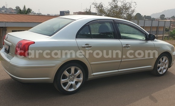 Acheter Neuf Voiture Toyota Avensis Gris à Yaoundé, Central Cameroon Acheter Neuf Voiture Toyota Avensis Gris à Yaoundé, Central Cameroon