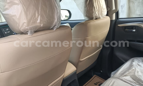 Acheter Neuf Voiture Mitsubishi Pajero Sport Gris à Douala, Littoral Cameroon Acheter Neuf Voiture Mitsubishi Pajero Sport Gris à Douala, Littoral Cameroon