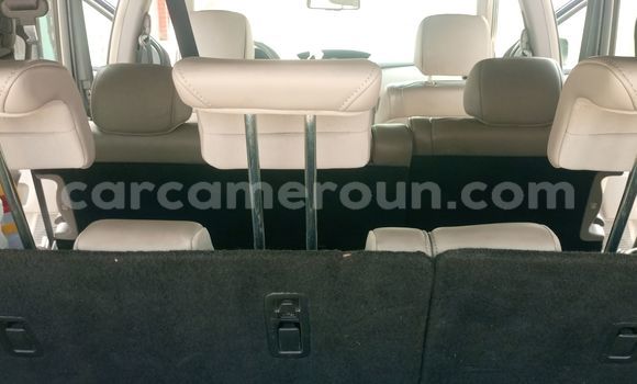 Sayi Na hannu Honda Pilot Azurfa Mota in Douala a Ƙasar Kamaru Sayi Na hannu Honda Pilot Azurfa Mota in Douala a Ƙasar Kamaru