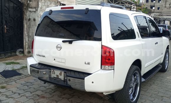 Sayi Na hannu Nissan Armada White Mota in Douala a Ƙasar Kamaru Sayi Na hannu Nissan Armada White Mota in Douala a Ƙasar Kamaru