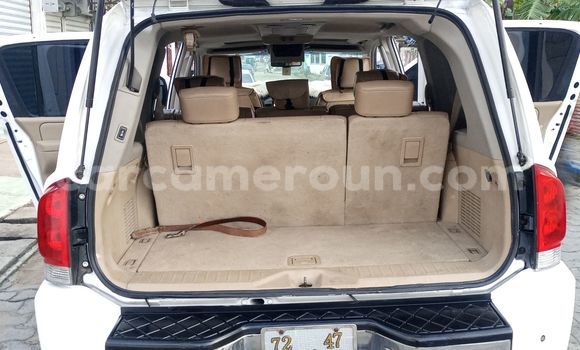 Sayi Na hannu Nissan Armada White Mota in Douala a Ƙasar Kamaru Sayi Na hannu Nissan Armada White Mota in Douala a Ƙasar Kamaru