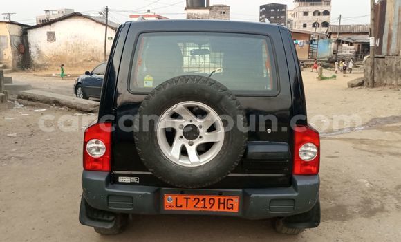 Sayi Na hannu SsangYong Korando Sports Black Mota in Douala a Ƙasar Kamaru Sayi Na hannu SsangYong Korando Sports Black Mota in Douala a Ƙasar Kamaru