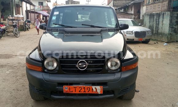 Sayi Na hannu SsangYong Korando Sports Black Mota in Douala a Ƙasar Kamaru Sayi Na hannu SsangYong Korando Sports Black Mota in Douala a Ƙasar Kamaru