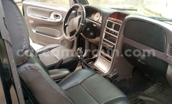 Sayi Na hannu SsangYong Korando Sports Black Mota in Douala a Ƙasar Kamaru Sayi Na hannu SsangYong Korando Sports Black Mota in Douala a Ƙasar Kamaru