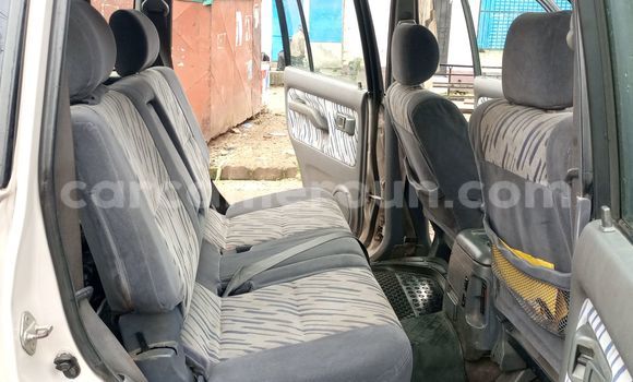 Acheter Occasion Voiture Toyota Land Cruiser Prado Gris à Douala, Littoral Cameroon Acheter Occasion Voiture Toyota Land Cruiser Prado Gris à Douala, Littoral Cameroon