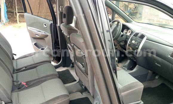 Sayi Imported Mazda Premacy Black Mota in Douala a Ƙasar Kamaru Sayi Imported Mazda Premacy Black Mota in Douala a Ƙasar Kamaru