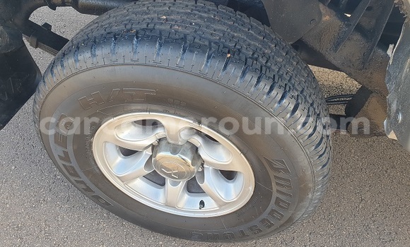 Acheter Neuf Voiture Mitsubishi L200 Bleu à Yaoundé, Central Cameroon Acheter Neuf Voiture Mitsubishi L200 Bleu à Yaoundé, Central Cameroon