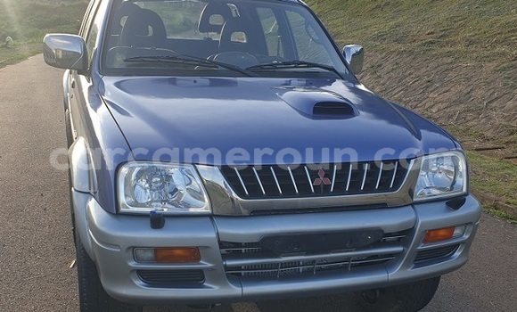 Acheter Neuf Voiture Mitsubishi L200 Bleu à Yaoundé, Central Cameroon Acheter Neuf Voiture Mitsubishi L200 Bleu à Yaoundé, Central Cameroon
