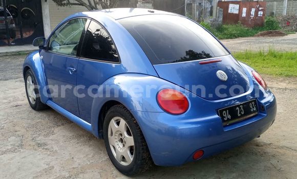 Sayi Na hannu Volkswagen Beetle Blue Mota in Douala a Ƙasar Kamaru Sayi Na hannu Volkswagen Beetle Blue Mota in Douala a Ƙasar Kamaru