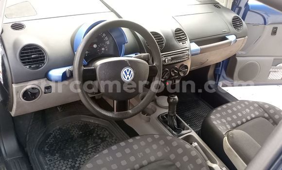 Sayi Na hannu Volkswagen Beetle Blue Mota in Douala a Ƙasar Kamaru Sayi Na hannu Volkswagen Beetle Blue Mota in Douala a Ƙasar Kamaru