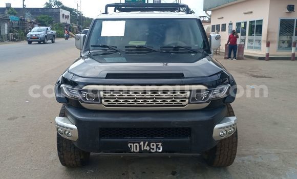 Acheter Import Voiture Toyota FJ Cruiser Noir à Douala, Littoral Cameroon Acheter Import Voiture Toyota FJ Cruiser Noir à Douala, Littoral Cameroon