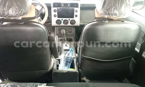 Acheter Import Voiture Toyota FJ Cruiser Noir à Douala, Littoral Cameroon Acheter Import Voiture Toyota FJ Cruiser Noir à Douala, Littoral Cameroon