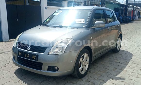 Sayi Imported Suzuki Swift Azurfa Mota in Douala a Ƙasar Kamaru Sayi Imported Suzuki Swift Azurfa Mota in Douala a Ƙasar Kamaru