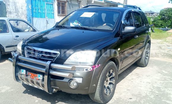 Sayi Na hannu Kia Sorento Black Mota in Douala a Ƙasar Kamaru Sayi Na hannu Kia Sorento Black Mota in Douala a Ƙasar Kamaru