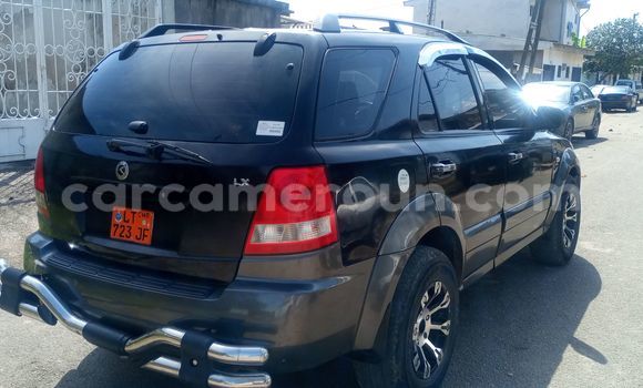 Sayi Na hannu Kia Sorento Black Mota in Douala a Ƙasar Kamaru Sayi Na hannu Kia Sorento Black Mota in Douala a Ƙasar Kamaru
