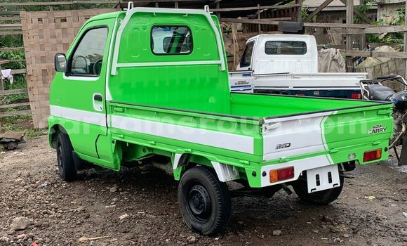 Sayi Na hannu Suzuki Carry Blue Babbar mota in Douala a Ƙasar Kamaru Sayi Na hannu Suzuki Carry Blue Babbar mota in Douala a Ƙasar Kamaru