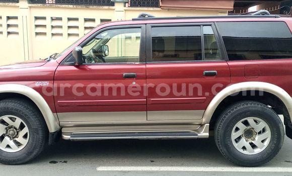 Sayi Na hannu Mitsubishi Montero Sport Red Mota in Douala a Ƙasar Kamaru Sayi Na hannu Mitsubishi Montero Sport Red Mota in Douala a Ƙasar Kamaru