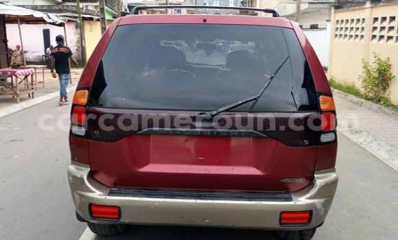 Sayi Na hannu Mitsubishi Montero Sport Red Mota in Douala a Ƙasar Kamaru Sayi Na hannu Mitsubishi Montero Sport Red Mota in Douala a Ƙasar Kamaru