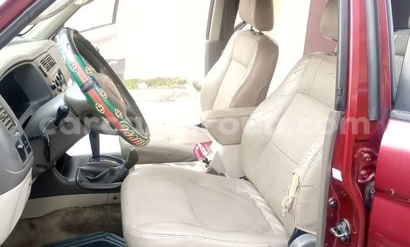 Sayi Na hannu Mitsubishi Montero Sport Red Mota in Douala a Ƙasar Kamaru Sayi Na hannu Mitsubishi Montero Sport Red Mota in Douala a Ƙasar Kamaru