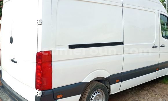 Sayi Na hannu Mercedes‒Benz Sprinter White Babbar mota in Douala a Ƙasar Kamaru Sayi Na hannu Mercedes‒Benz Sprinter White Babbar mota in Douala a Ƙasar Kamaru