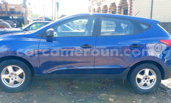 Buy Import Hyundai Tucson Blue Car in Douala in Littoral Cameroon Buy Import Hyundai Tucson Blue Car in Douala in Littoral Cameroon