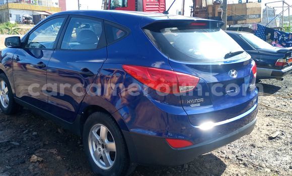 Buy Import Hyundai Tucson Blue Car in Douala in Littoral Cameroon Buy Import Hyundai Tucson Blue Car in Douala in Littoral Cameroon