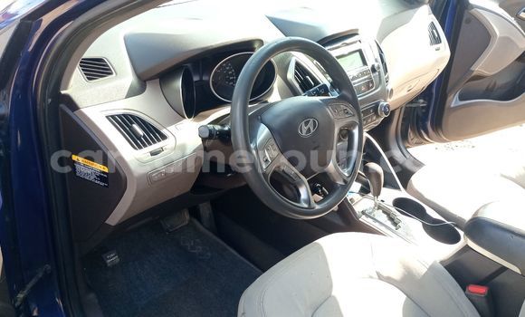 Buy Import Hyundai Tucson Blue Car in Douala in Littoral Cameroon Buy Import Hyundai Tucson Blue Car in Douala in Littoral Cameroon