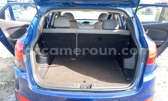 Buy Import Hyundai Tucson Blue Car in Douala in Littoral Cameroon Buy Import Hyundai Tucson Blue Car in Douala in Littoral Cameroon