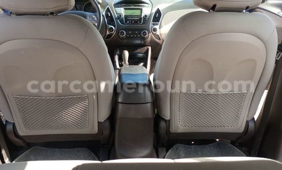 Buy Import Hyundai Tucson Blue Car in Douala in Littoral Cameroon Buy Import Hyundai Tucson Blue Car in Douala in Littoral Cameroon