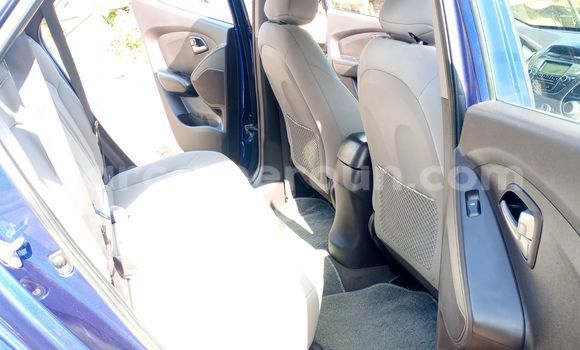 Buy Import Hyundai Tucson Blue Car in Douala in Littoral Cameroon Buy Import Hyundai Tucson Blue Car in Douala in Littoral Cameroon