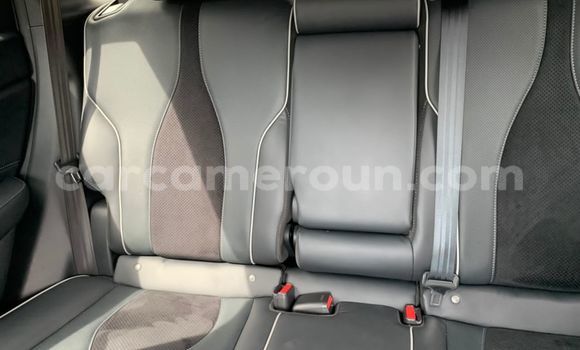 Sayi Na hannu Acura RDX Black Mota in Douala a Ƙasar Kamaru