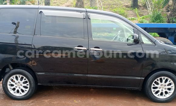 Sayi Imported Toyota LITEACE Black Babbar mota in Douala a Ƙasar Kamaru Sayi Imported Toyota LITEACE Black Babbar mota in Douala a Ƙasar Kamaru