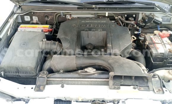 Buy Import Mitsubishi Pajero Sport Silver Car in Douala in Littoral Cameroon Buy Import Mitsubishi Pajero Sport Silver Car in Douala in Littoral Cameroon