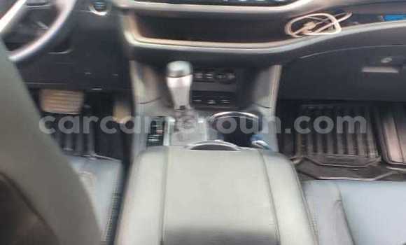Acheter Import Voiture Toyota Highlander Noir à Douala, Littoral Cameroon Acheter Import Voiture Toyota Highlander Noir à Douala, Littoral Cameroon