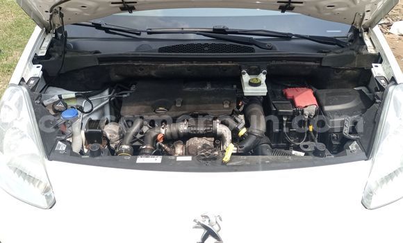 Buy Import Peugeot Partner White Car in Douala in Littoral Cameroon Buy Import Peugeot Partner White Car in Douala in Littoral Cameroon