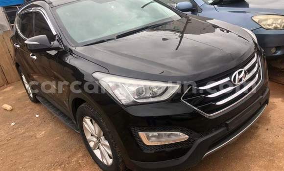 Sayi Na hannu Hyundai Santa Fe Black Mota in Yaounde a Babban Kamaru Sayi Na hannu Hyundai Santa Fe Black Mota in Yaounde a Babban Kamaru