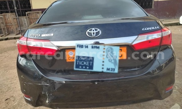 Sayi Na hannu Toyota Corolla Black Mota in Douala a Ƙasar Kamaru Sayi Na hannu Toyota Corolla Black Mota in Douala a Ƙasar Kamaru