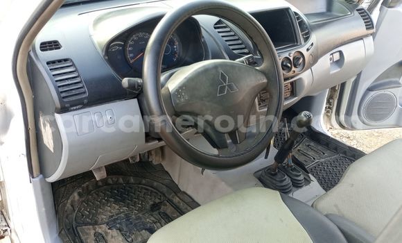 Buy Used Mitsubishi L400 White Truck in Douala in Littoral Cameroon Buy Used Mitsubishi L400 White Truck in Douala in Littoral Cameroon