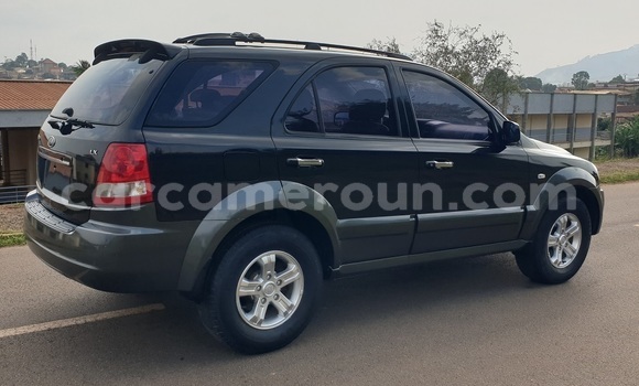 Acheter Occasion Voiture Kia Sorento Noir à Yaoundé, Central Cameroon Acheter Occasion Voiture Kia Sorento Noir à Yaoundé, Central Cameroon