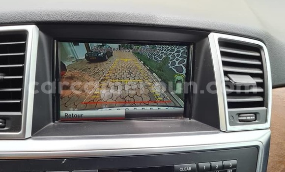 Buy Used Mercedes‒Benz ML–Class White Car in Yaounde in Central Cameroon Buy Used Mercedes‒Benz ML–Class White Car in Yaounde in Central Cameroon