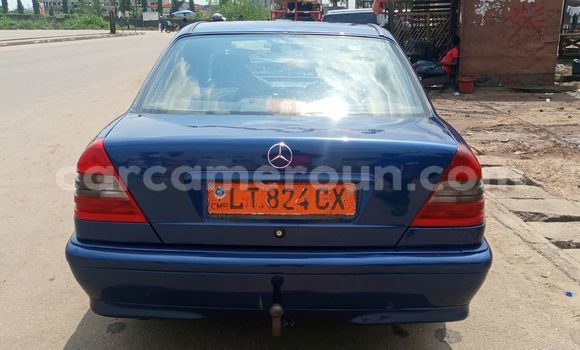 Buy Used Mercedes-Benz C-Classe Blue Car in Douala in Littoral Cameroon Buy Used Mercedes-Benz C-Classe Blue Car in Douala in Littoral Cameroon