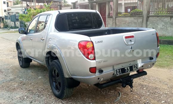 Acheter Import Utilitaire Mitsubishi L400 Gris à Douala, Littoral Cameroon Acheter Import Utilitaire Mitsubishi L400 Gris à Douala, Littoral Cameroon