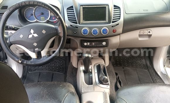 Acheter Import Utilitaire Mitsubishi L400 Gris à Douala, Littoral Cameroon Acheter Import Utilitaire Mitsubishi L400 Gris à Douala, Littoral Cameroon