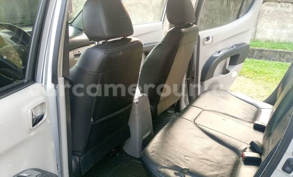 Acheter Import Utilitaire Mitsubishi L400 Gris à Douala, Littoral Cameroon Acheter Import Utilitaire Mitsubishi L400 Gris à Douala, Littoral Cameroon